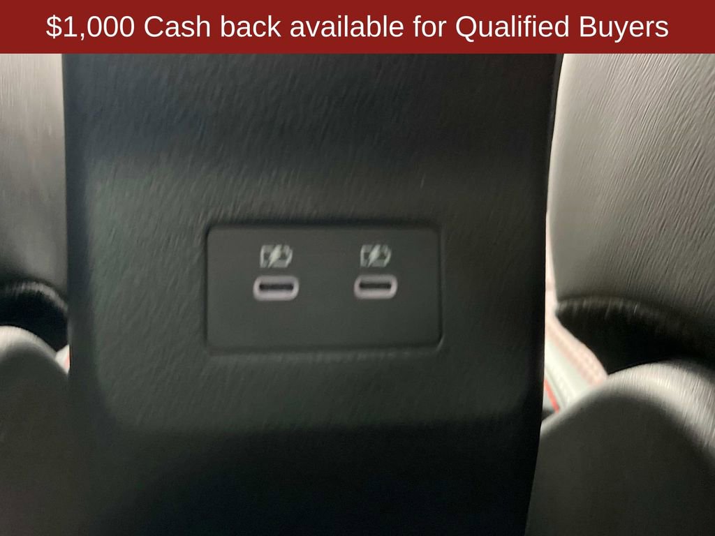 New 2026 Nissan Kicks SR image 18