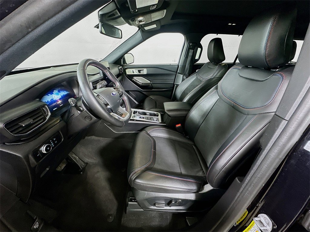 Used 2023 Ford Explorer ST w/ Equipment Group 401A image 16