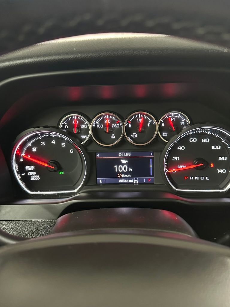 Used 2022 Chevrolet Silverado 1500 LT AWD/4WD image 18