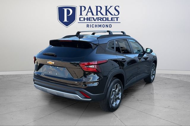 Used 2026 Chevrolet Trax LT w/ LT Convenience Package FWD image 7