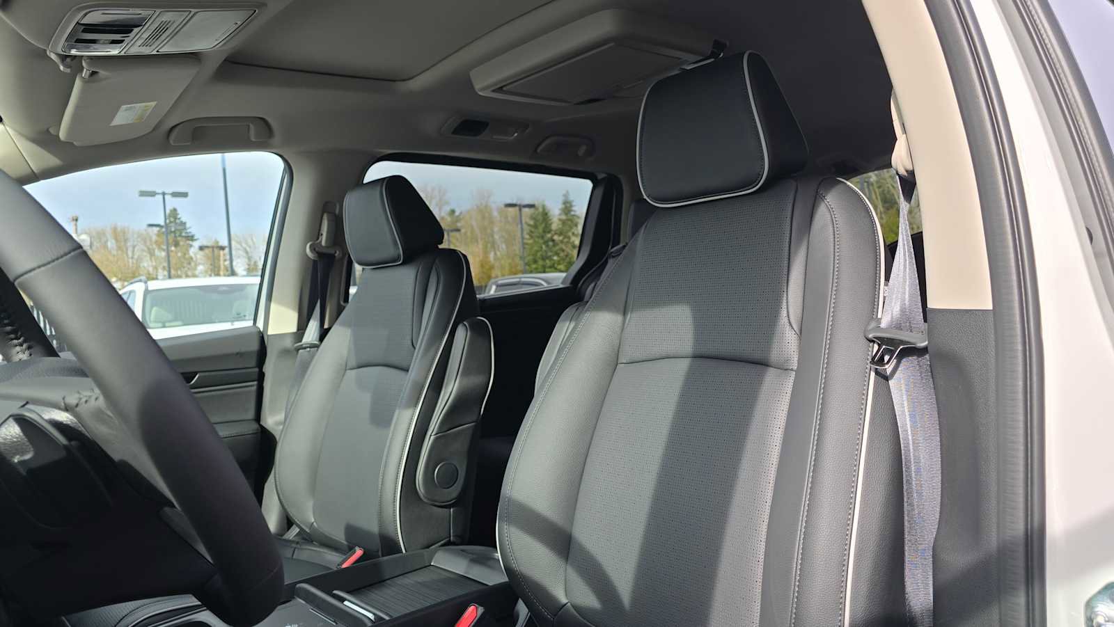 New 2026 Honda Odyssey Elite image 22