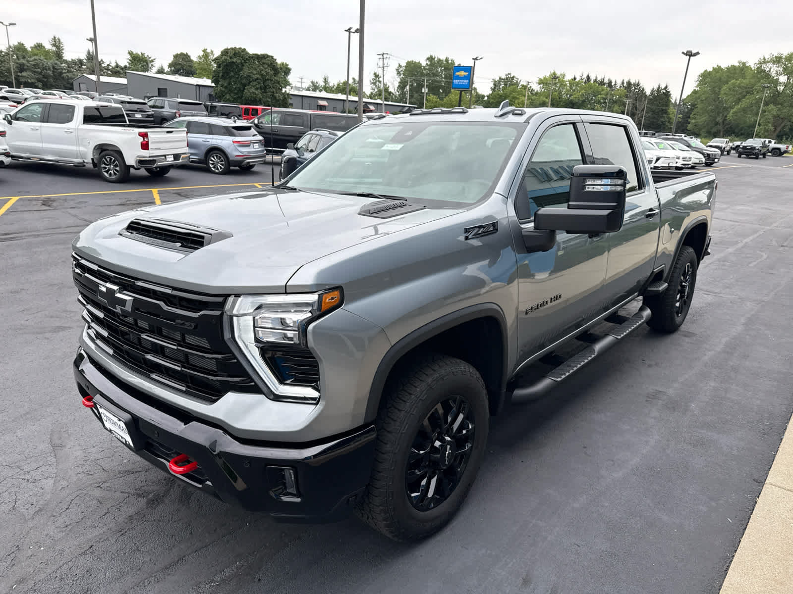 New 2026 Chevrolet Silverado 2500 LTZ w/ LTZ Plus Package AWD/4WD image 3