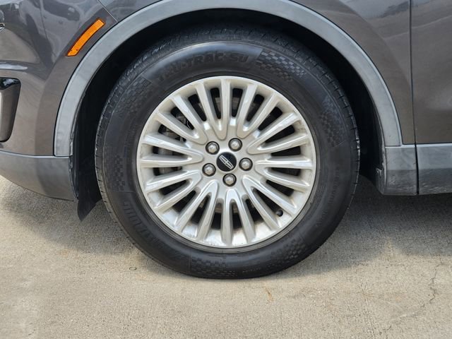 Used 2019 Lincoln Nautilus FWD image 10