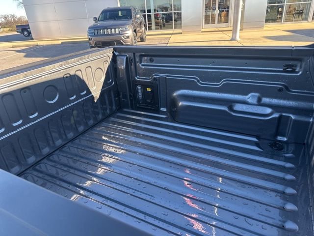 New 2025 Ford Maverick XLT w/ XLT Luxury Package image 12