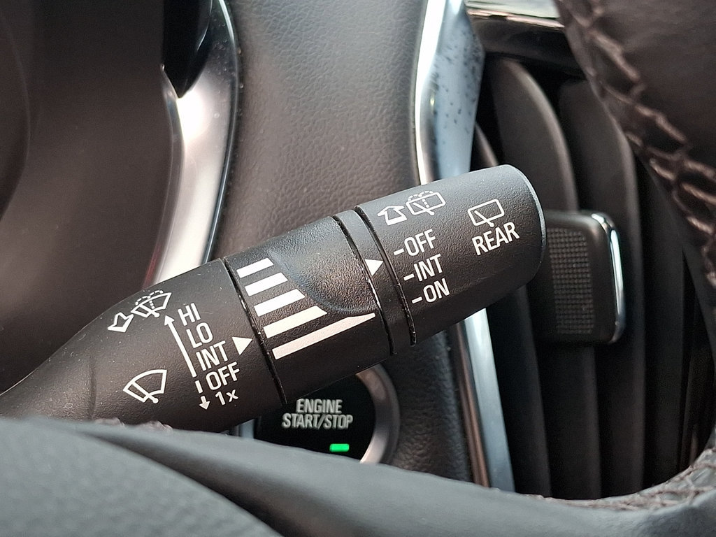 Certified 2024 Chevrolet Traverse LT FWD image 23