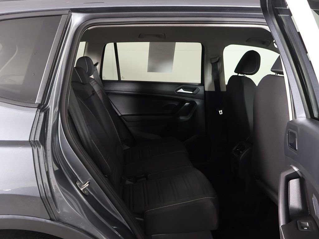 Used 2024 Volkswagen Tiguan S image 30