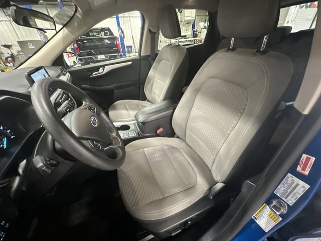 Certified 2020 Ford Escape SE FWD image 17