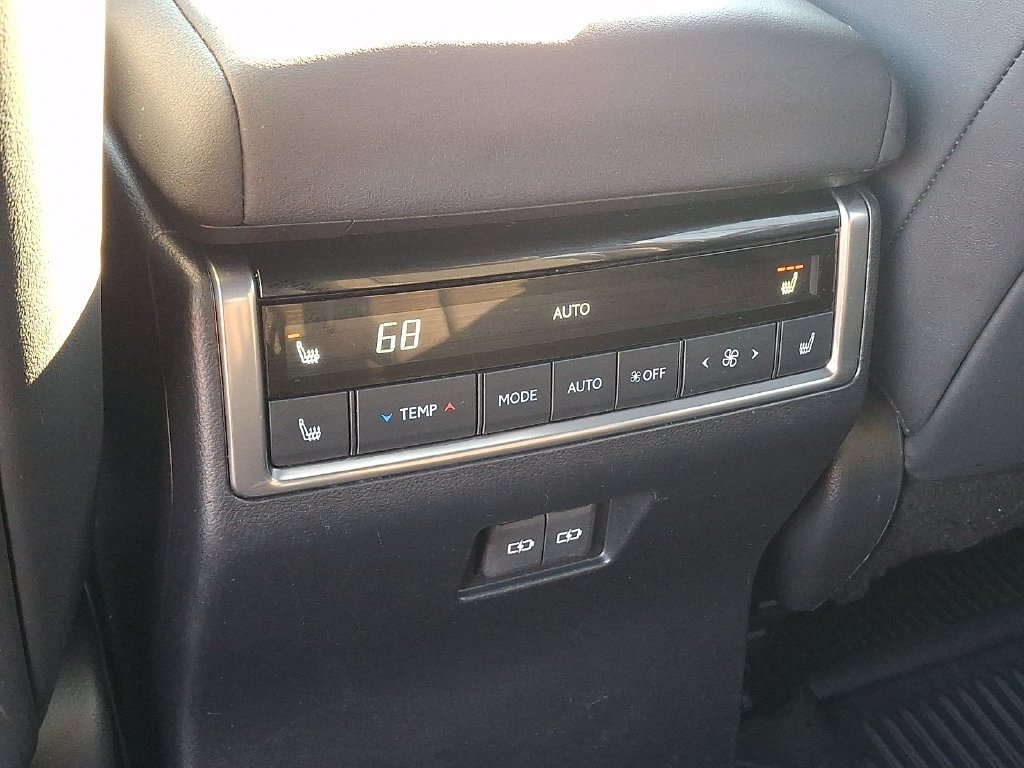 Certified 2024 Lexus GX 550 w/ Accessory Package (Z1) AWD/4WD image 12