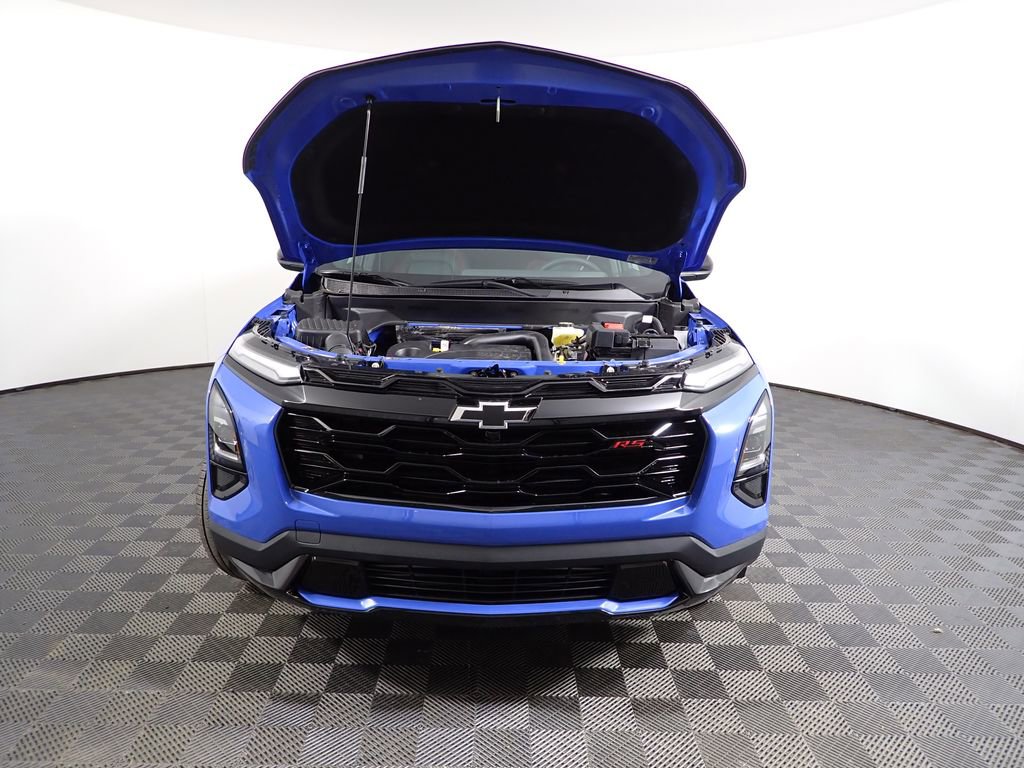 Used 2026 Chevrolet Equinox RS w/ Convenience Package III image 10