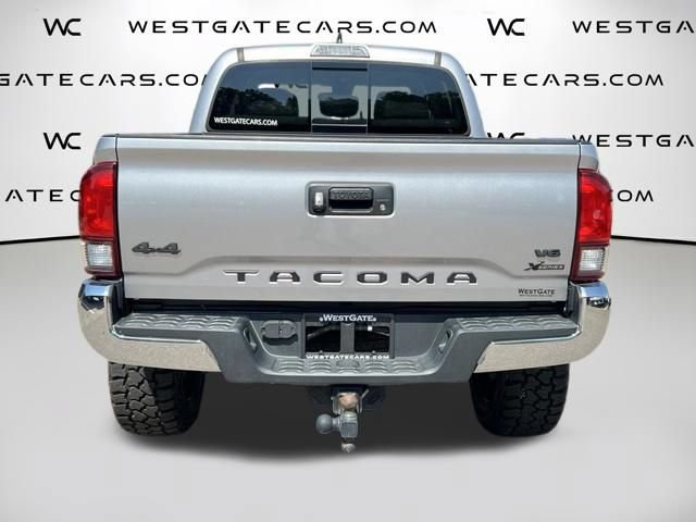 Used 2019 Toyota Tacoma SR5 AWD/4WD image 8