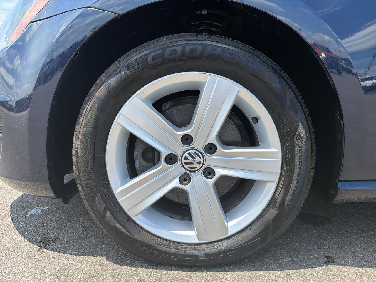 Used 2017 Volkswagen Golf Wolfsburg Edition FWD image 21