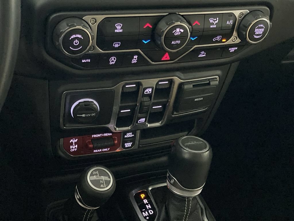 Used 2021 Jeep Gladiator Rubicon AWD/4WD image 23