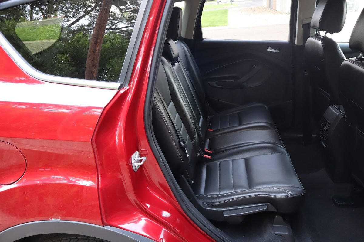 Used 2016 Ford Escape Titanium w/ Equipment Group 301A AWD/4WD image 21