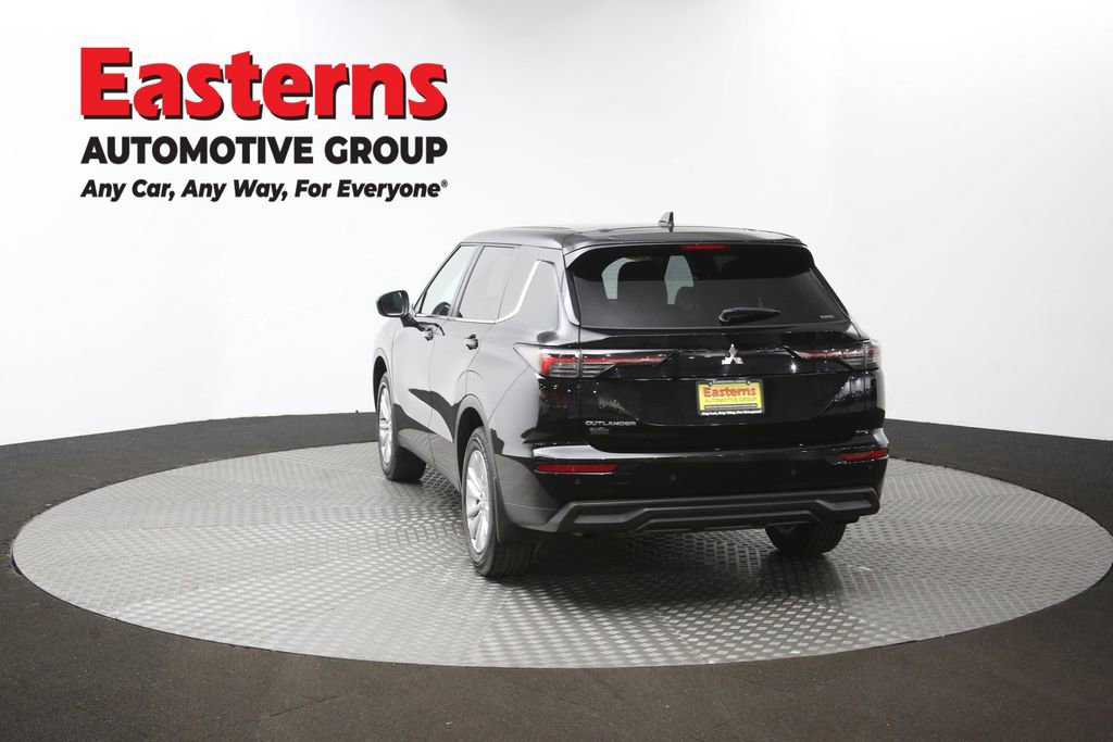 Used 2025 Mitsubishi Outlander ES image 66