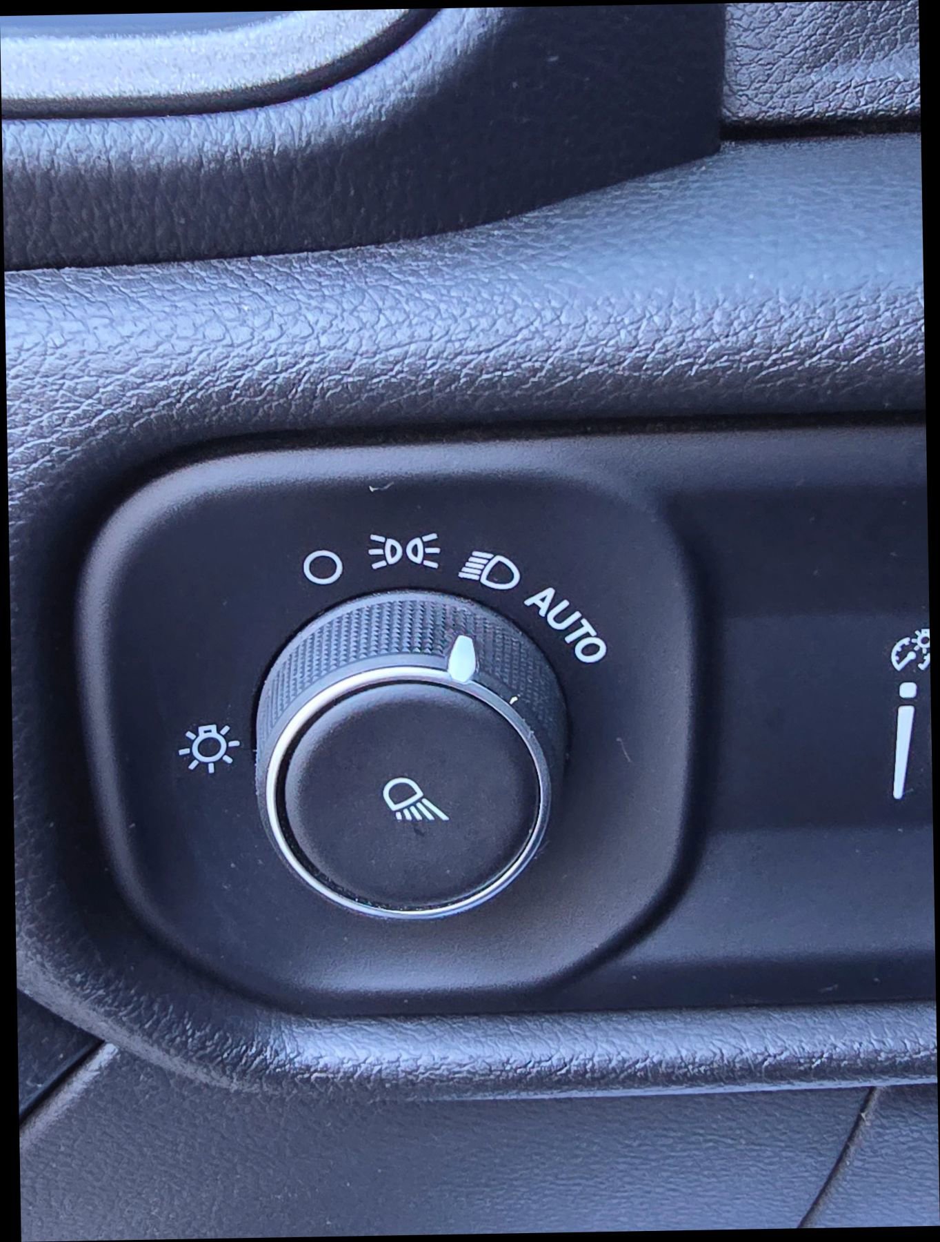 Used 2024 RAM 3500 Tradesman w/ Towing Technology Group image 21