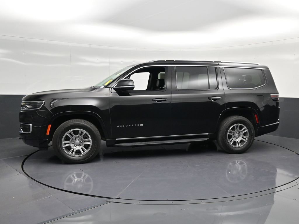 Used 2024 Jeep Wagoneer 4WD w/ HD Trailer Tow Package image 7
