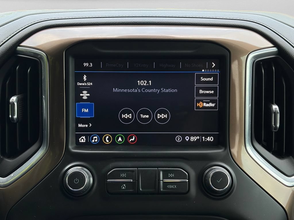 Used 2020 Chevrolet Silverado 2500 High Country w/ Z71 Off-Road Package AWD/4WD image 14