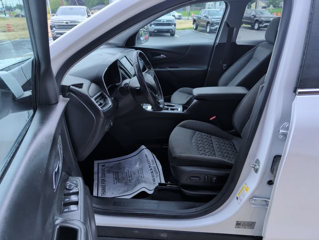 Used 2022 Chevrolet Equinox LT AWD/4WD image 11