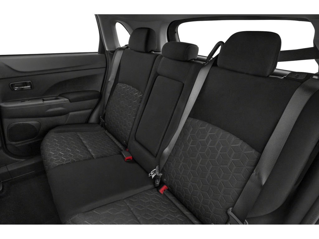 Used 2025 Mitsubishi Outlander Sport SE AWD/4WD image 8