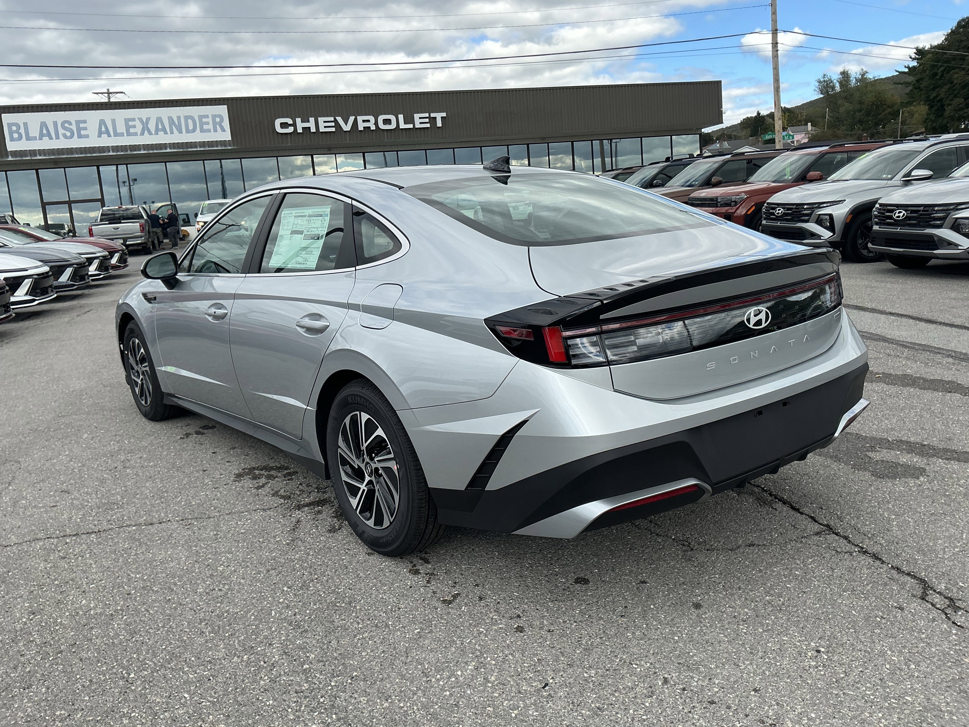 New 2026 Hyundai Sonata Blue image 5