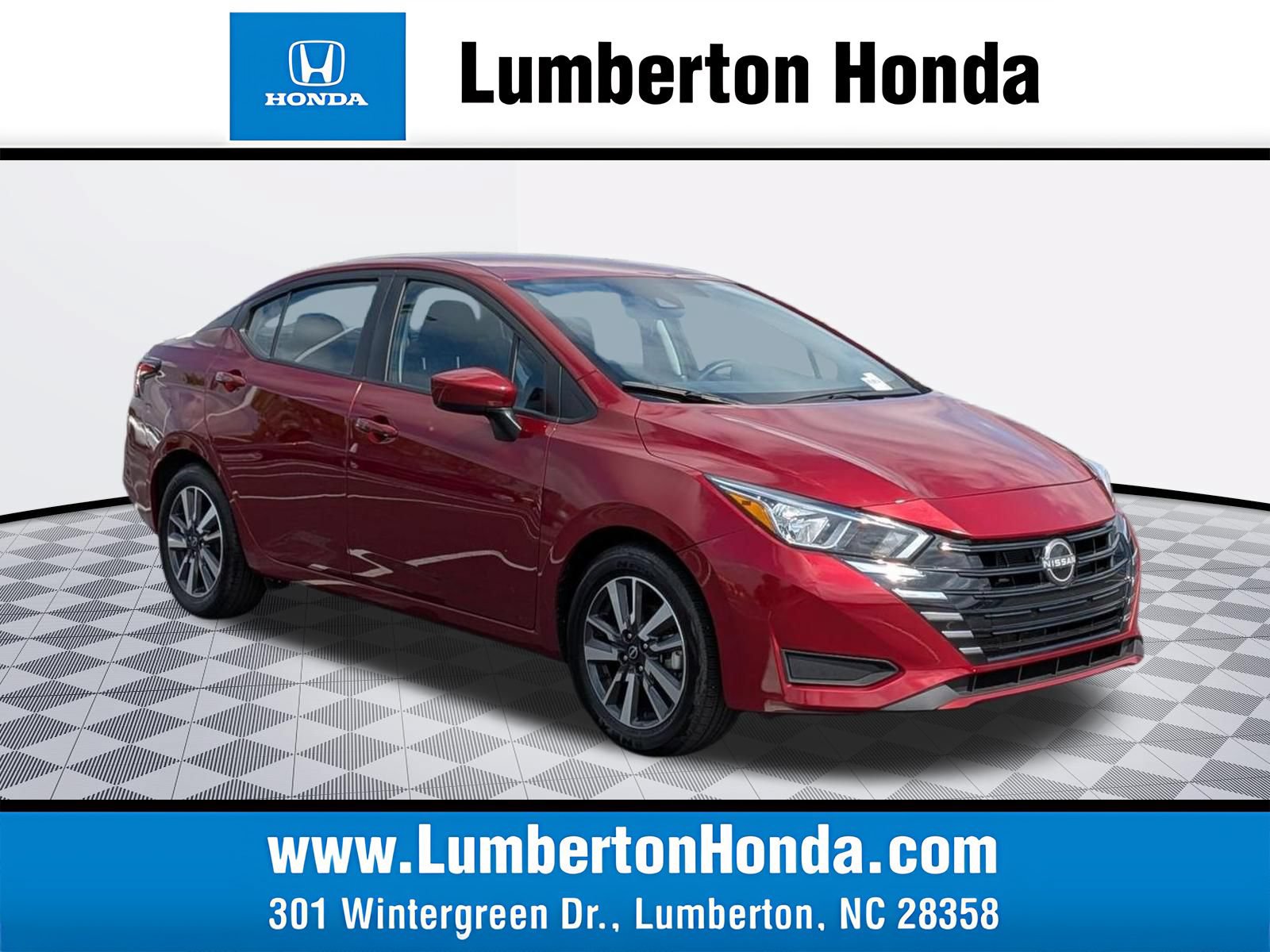 Used 2024 Nissan Versa SV FWD image 1