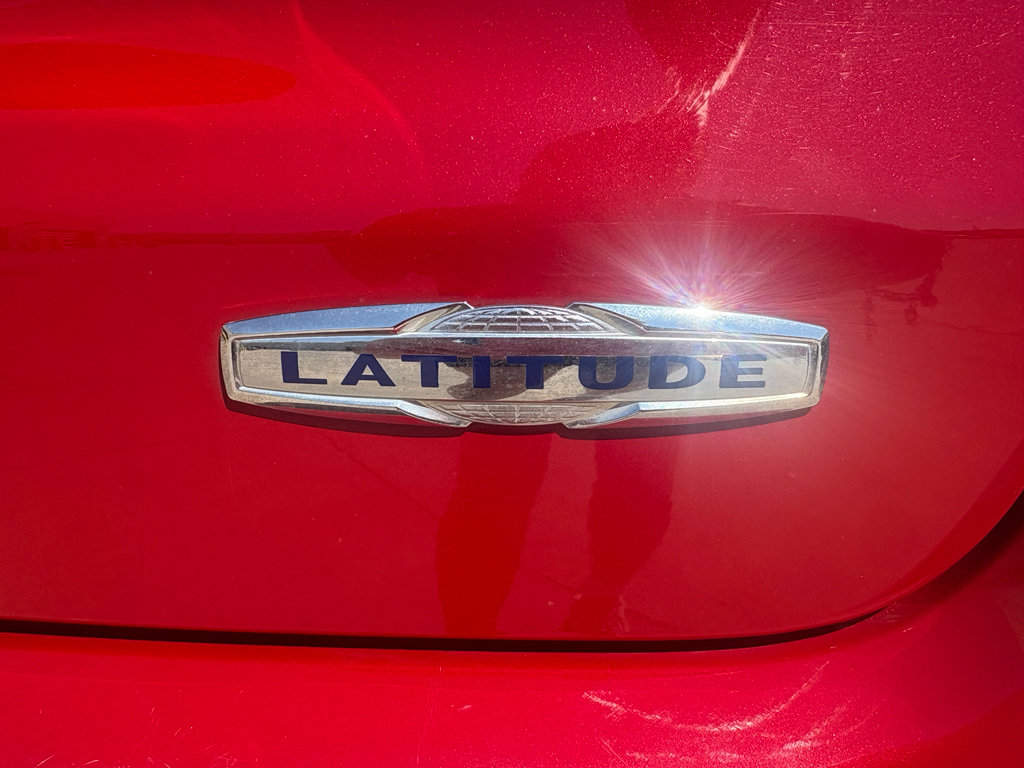 Used 2021 Jeep Compass Latitude AWD/4WD image 28