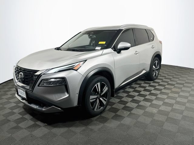 Used 2021 Nissan Rogue Platinum FWD image 4