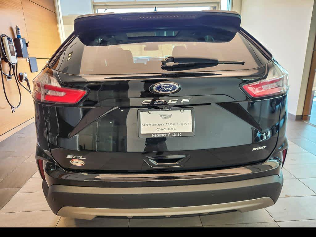 Used 2023 Ford Edge SEL w/ Convenience Package AWD/4WD image 6