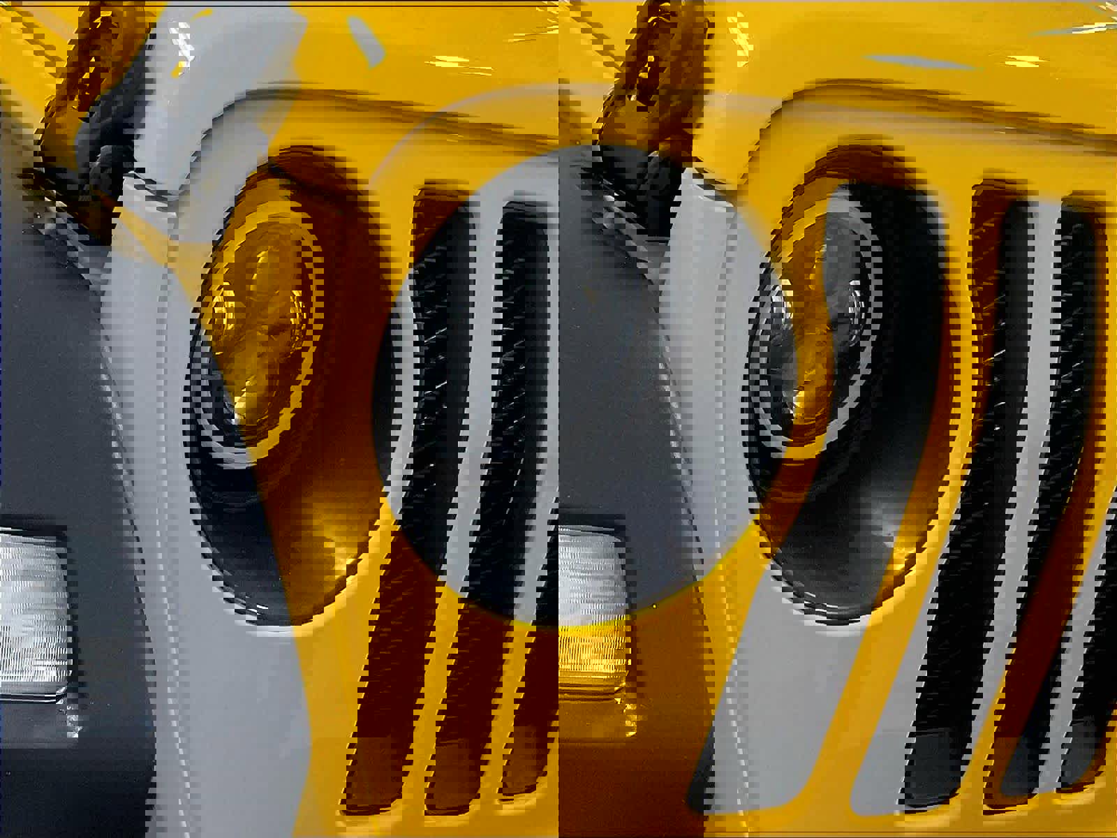 Used 2021 Jeep Wrangler Sport AWD/4WD image 32