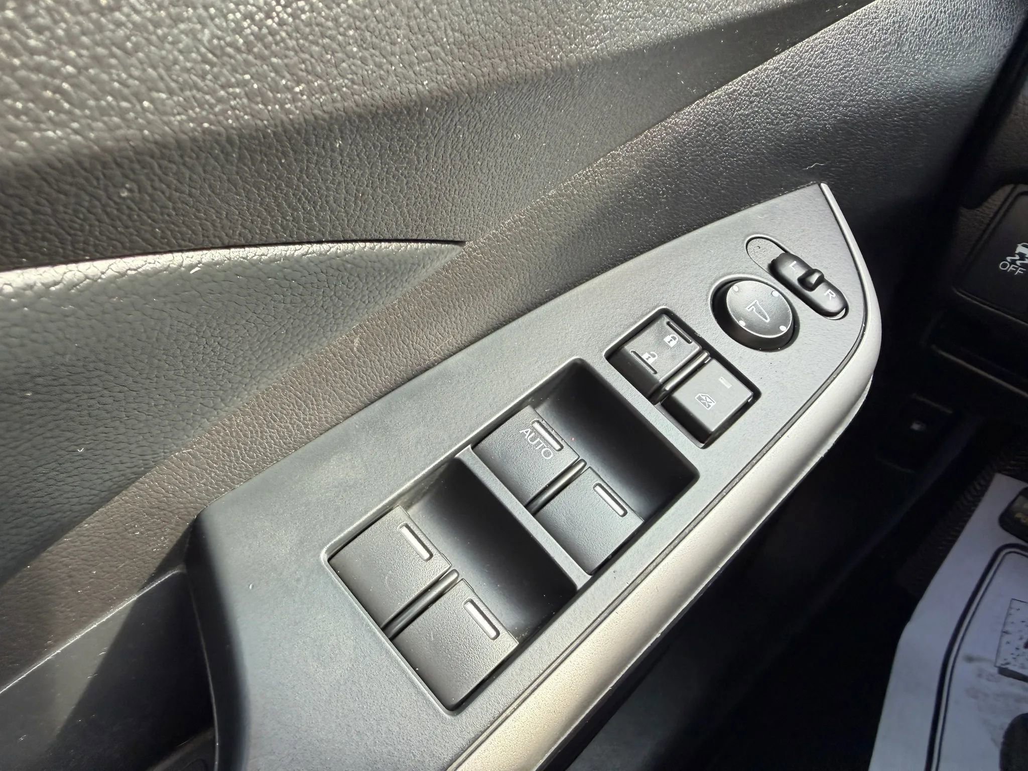 Used 2013 Honda CR-V EX-L image 27