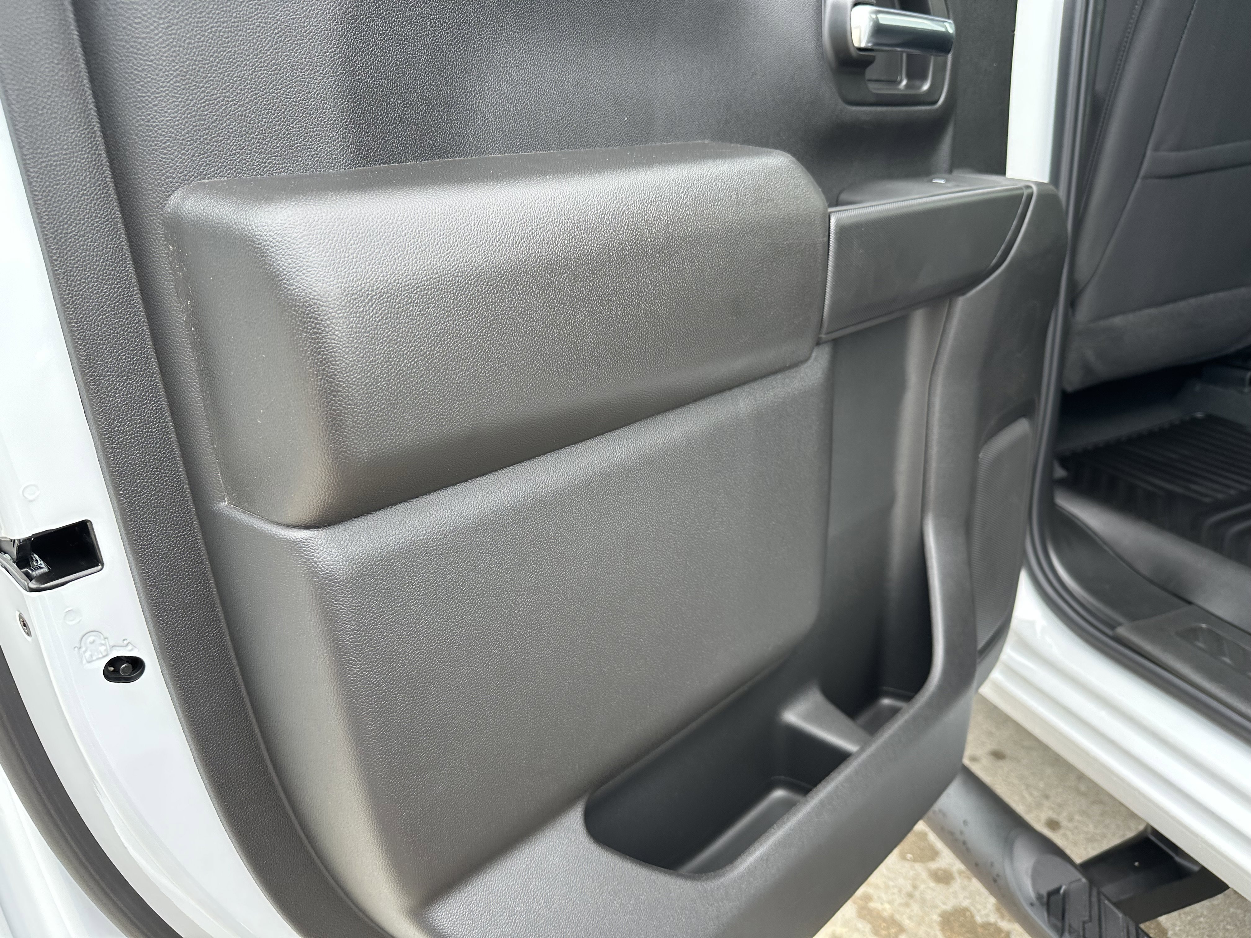 New 2026 Chevrolet Silverado 2500 Custom w/ Custom Value Package image 27