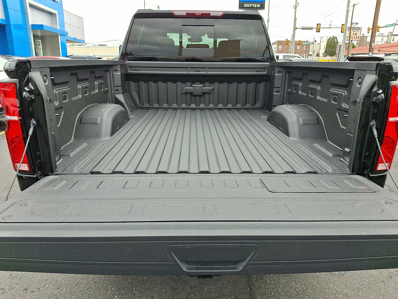 Used 2026 Chevrolet Silverado 2500 LTZ w/ LTZ Plus Package image 28