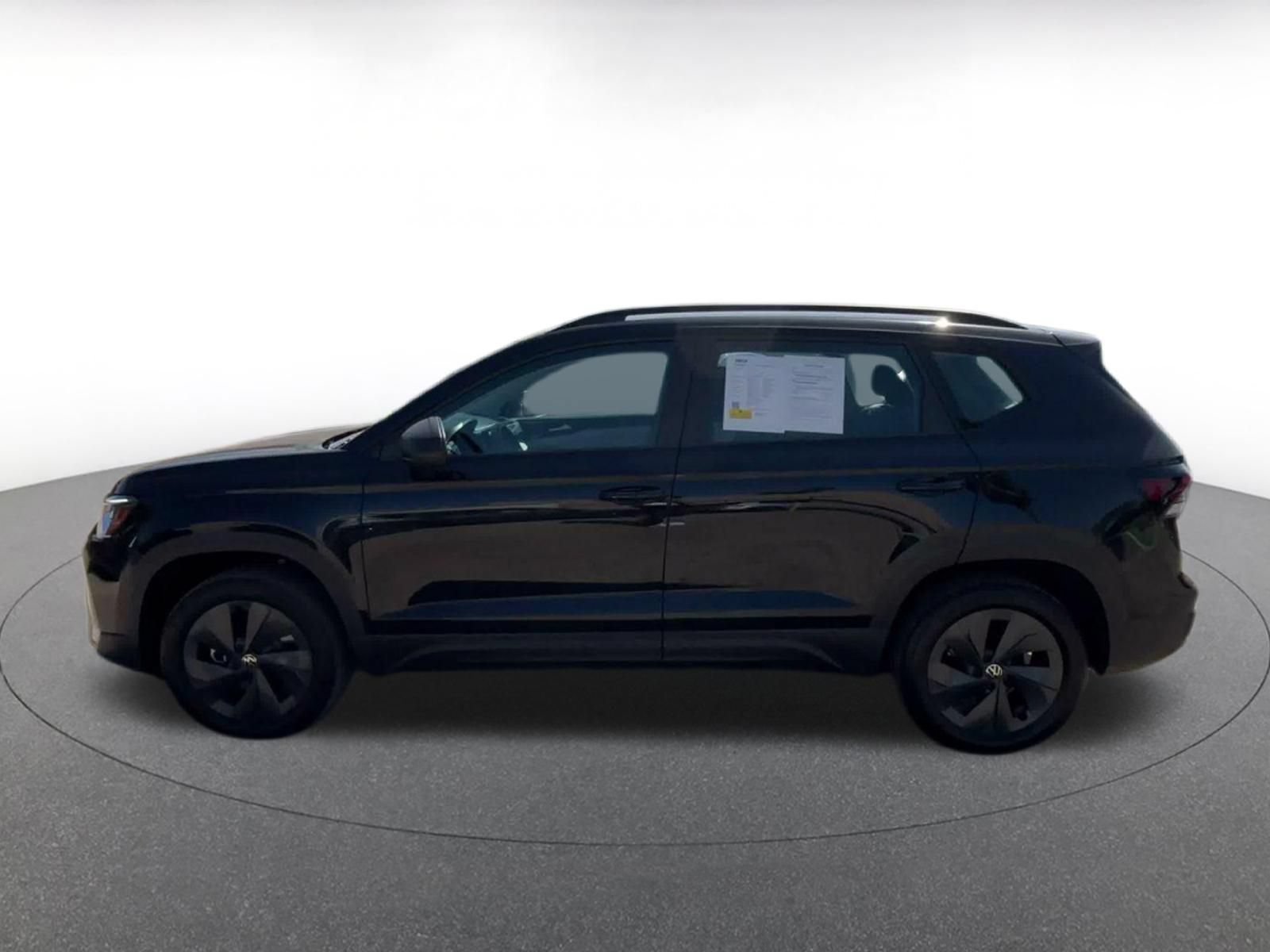Used 2026 Volkswagen Taos S FWD image 8