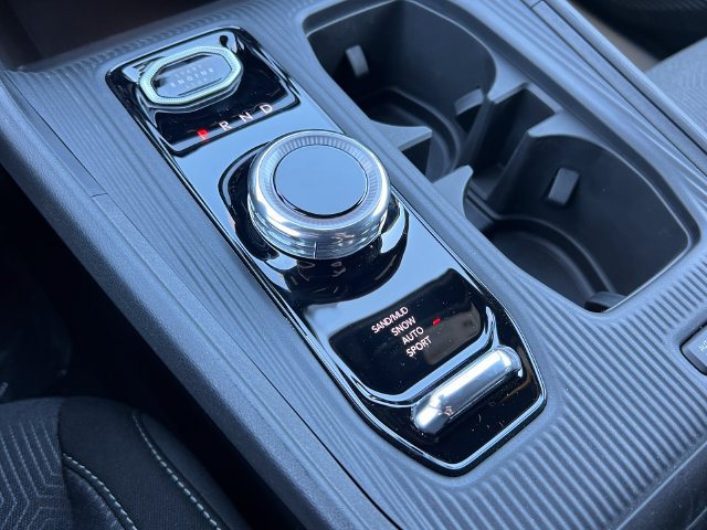 New 2026 Jeep Cherokee Laredo AWD/4WD image 25