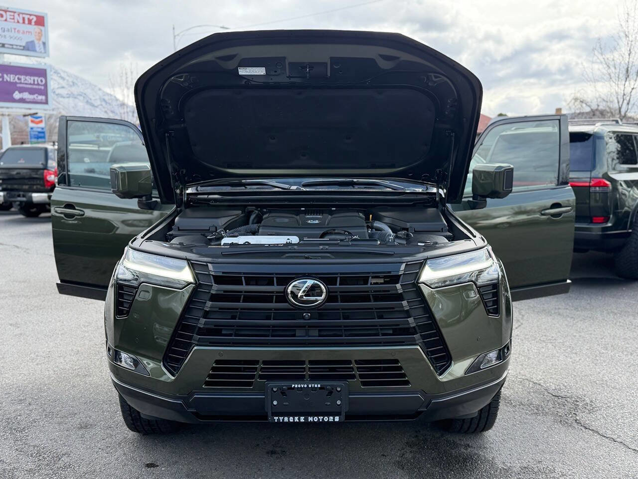 Used 2025 Lexus GX 550 w/ Accessory Package (31) image 72