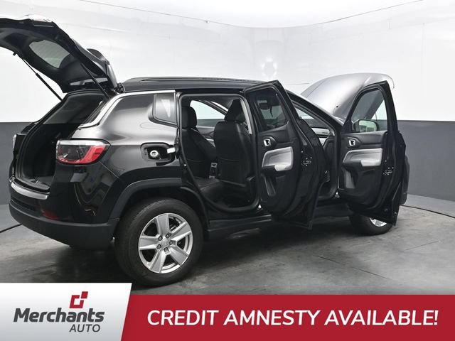Used 2022 Jeep Compass Latitude AWD/4WD image 59