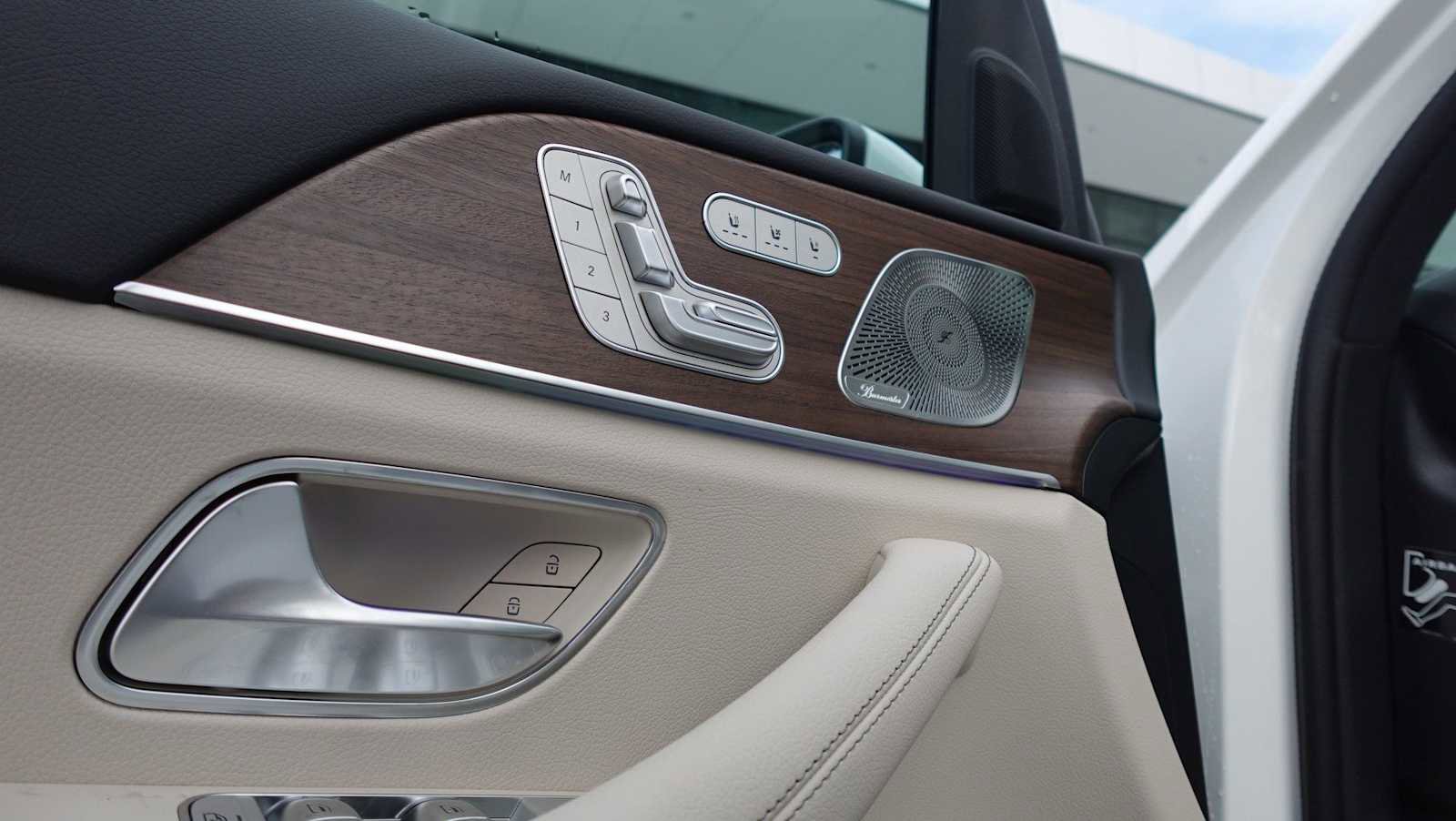New 2026 Mercedes-Benz GLE 580 4MATIC image 32