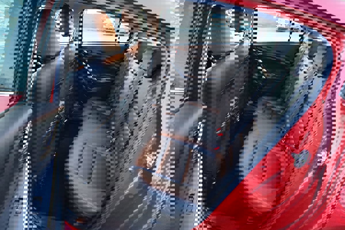 Used 2015 MAZDA MAZDA6 Touring image 12