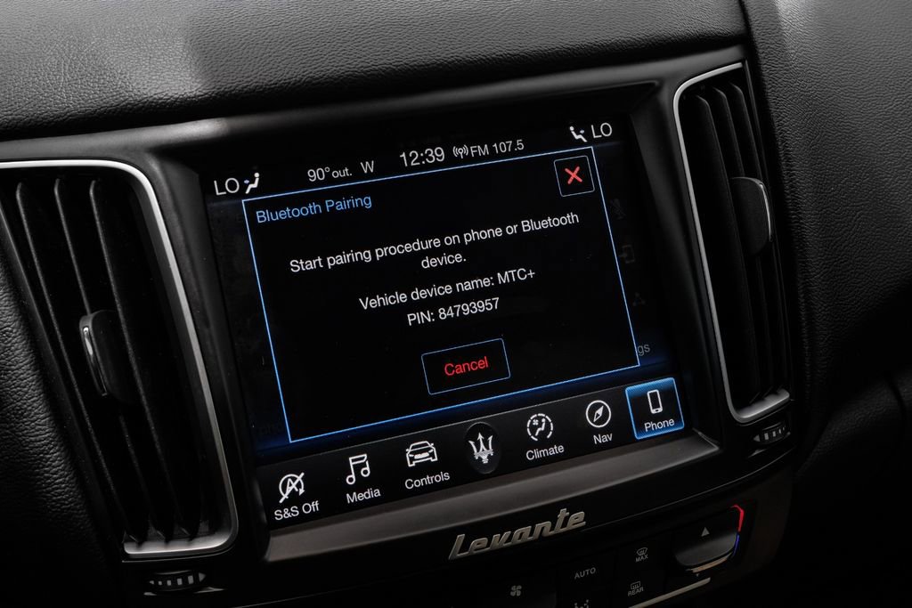 Used 2019 Maserati Levante image 37