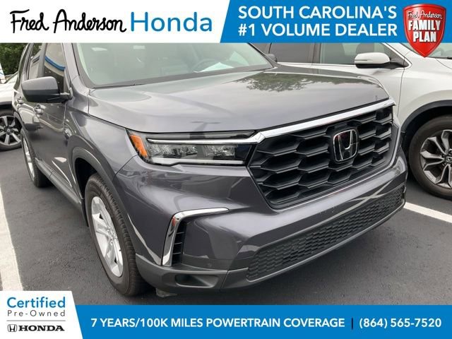 Used 2023 Honda Pilot LX image 1
