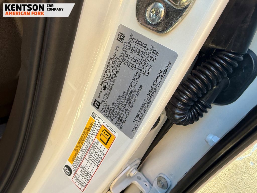 Used 2025 Cadillac Escalade Premium Luxury image 48