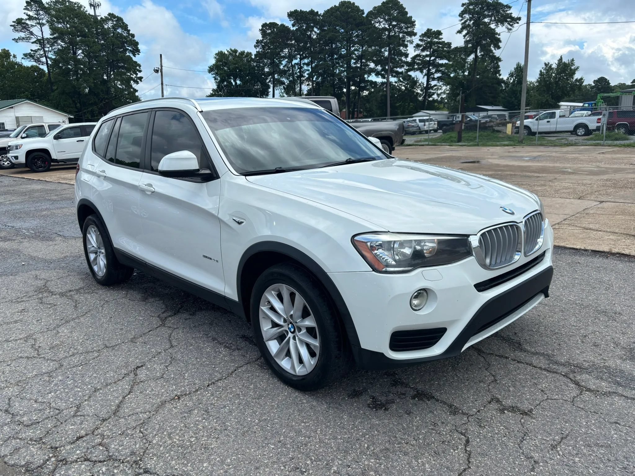 Used 2017 BMW X3 sDrive28i RWD image 7