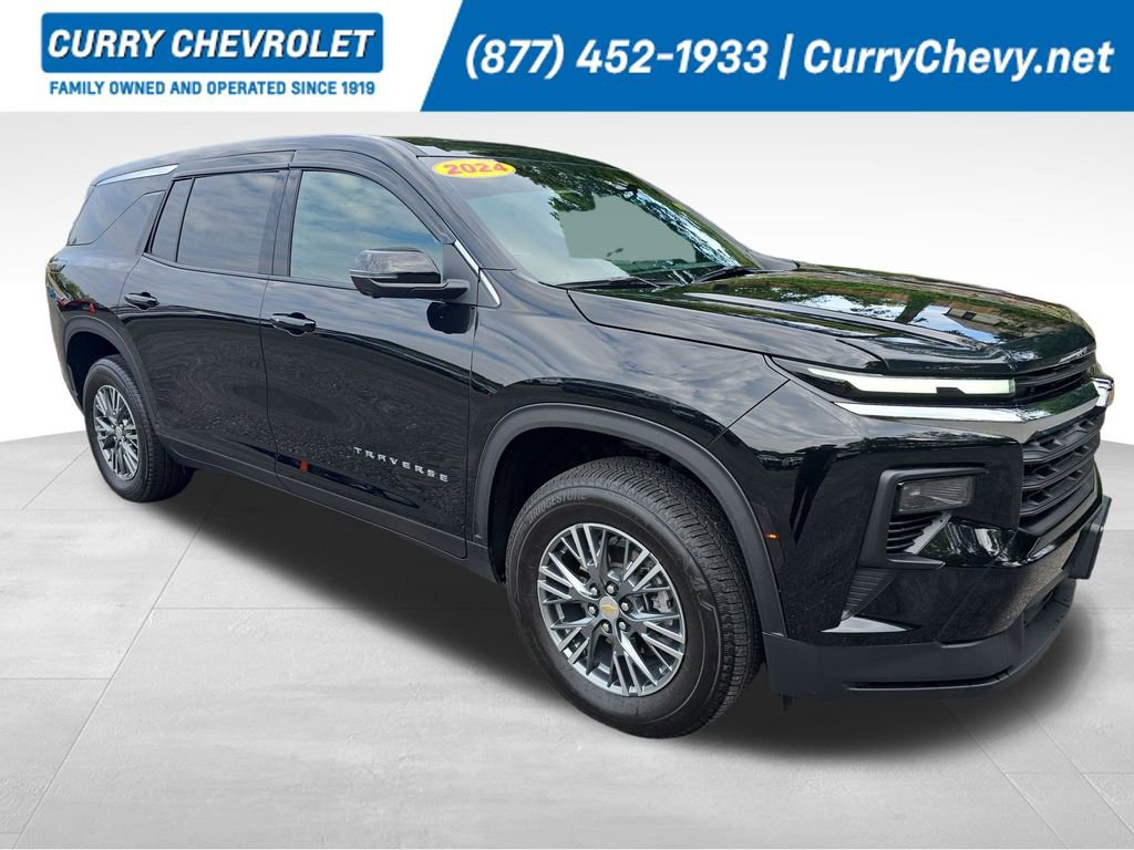 Used 2024 Chevrolet Traverse LS
