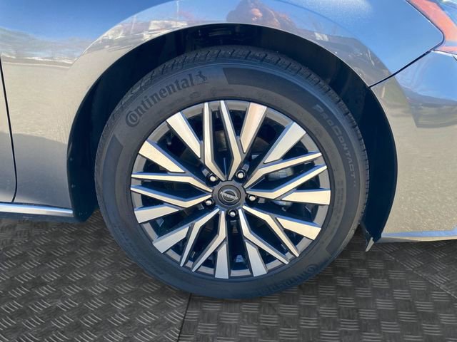 Used 2024 Nissan Altima 2.5 SV image 33