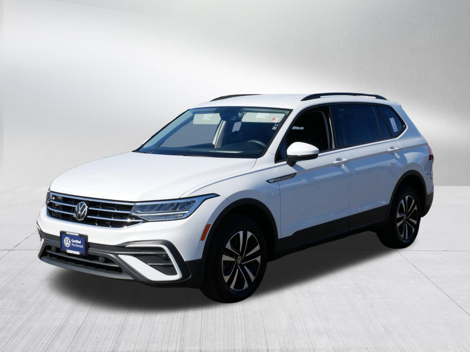 Certified 2023 Volkswagen Tiguan S AWD/4WD image 3