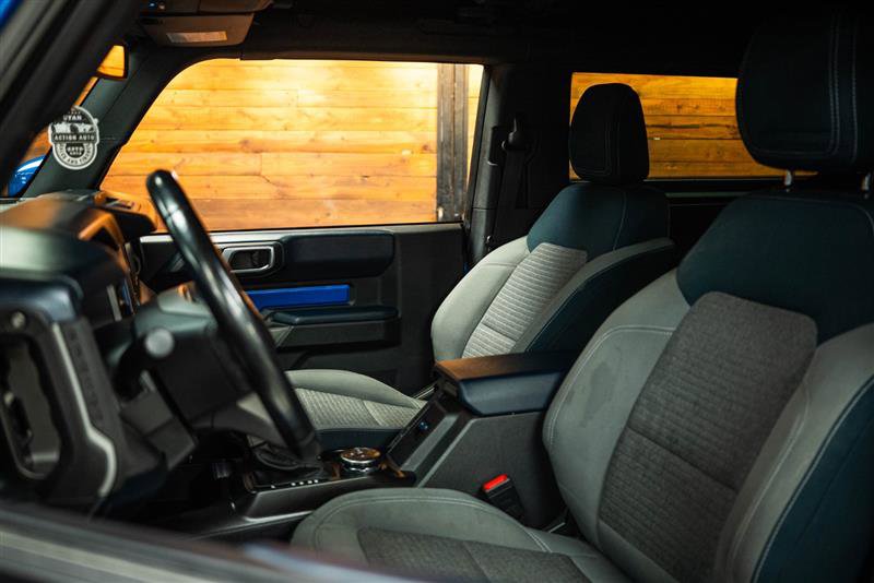 Used 2021 Ford Bronco Outer Banks AWD/4WD image 9