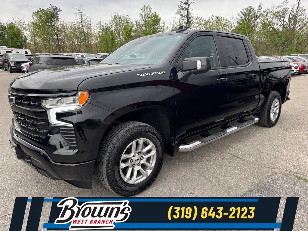 Used 2022 Chevrolet Silverado 1500 RST w/ Convenience Package II AWD/4WD image 1
