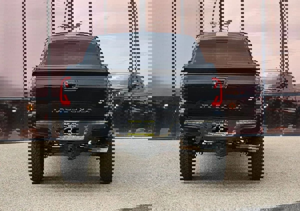 Used 2023 Toyota Tacoma TRD Sport image 11