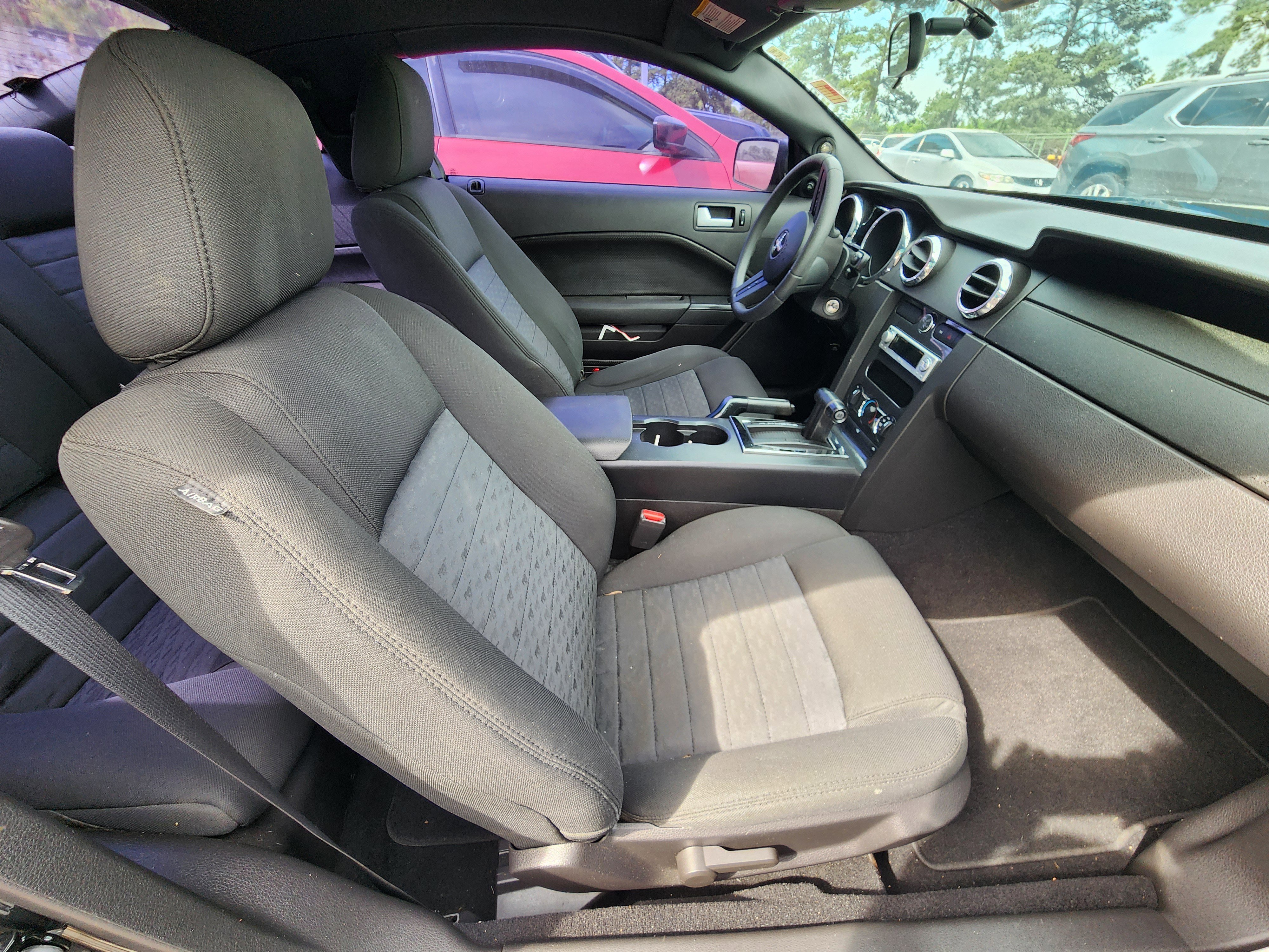 Used 2008 Ford Mustang GT RWD image 9