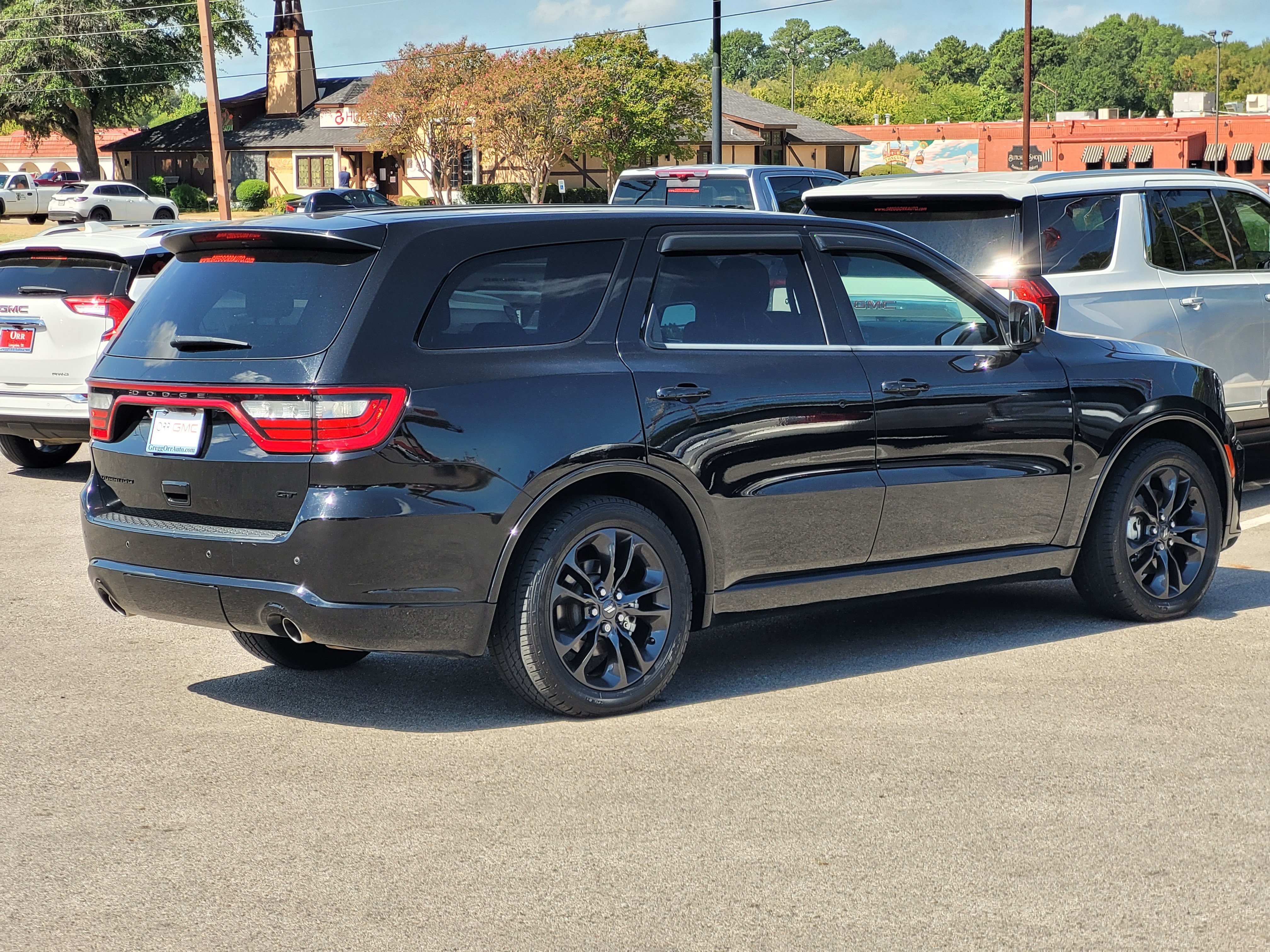 Used 2021 Dodge Durango GT w/ Blacktop Package RWD image 4